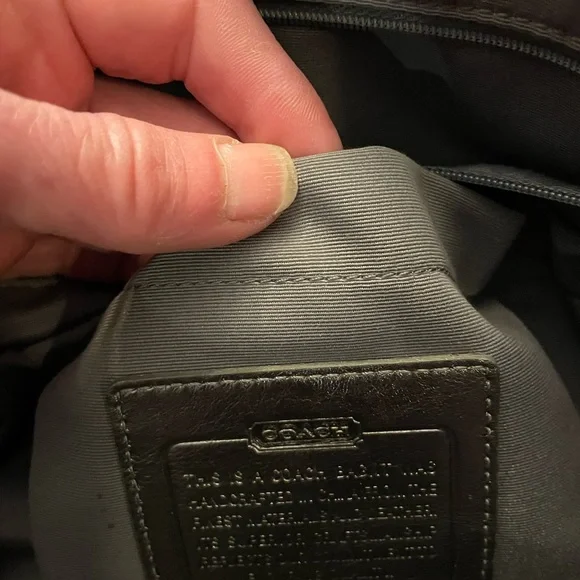 Coach - Picture 4 of 4